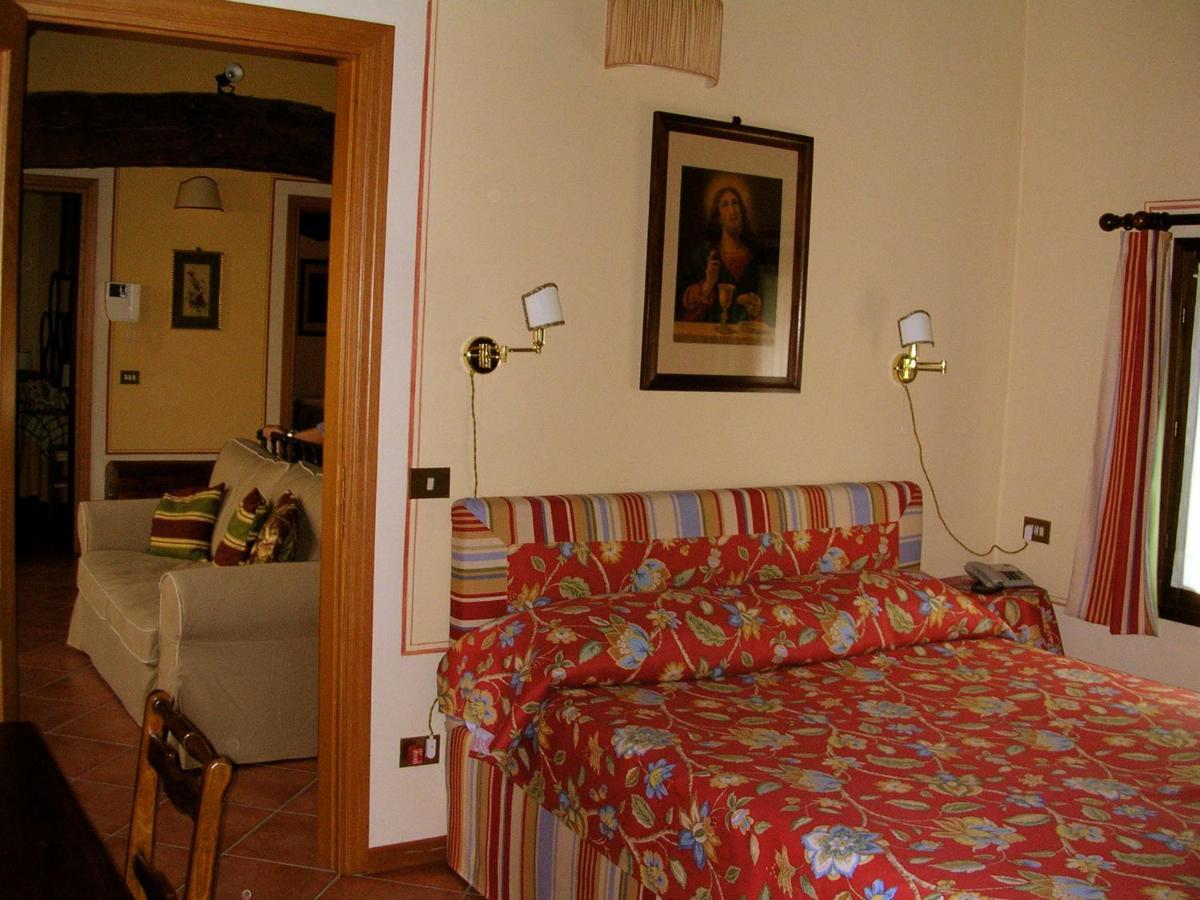 Agriturismo Corte Bebbi Bibbiano  외부 사진